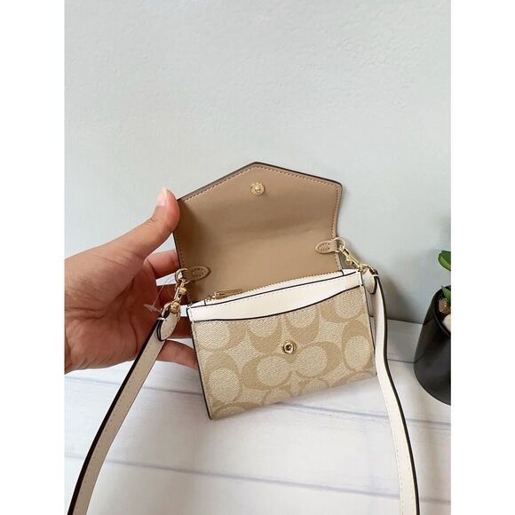 NWT Coach Mini Envelope Wallet With Strap In Signature Canvas CU172 Khaki/Chalk - Picture 4 of 5